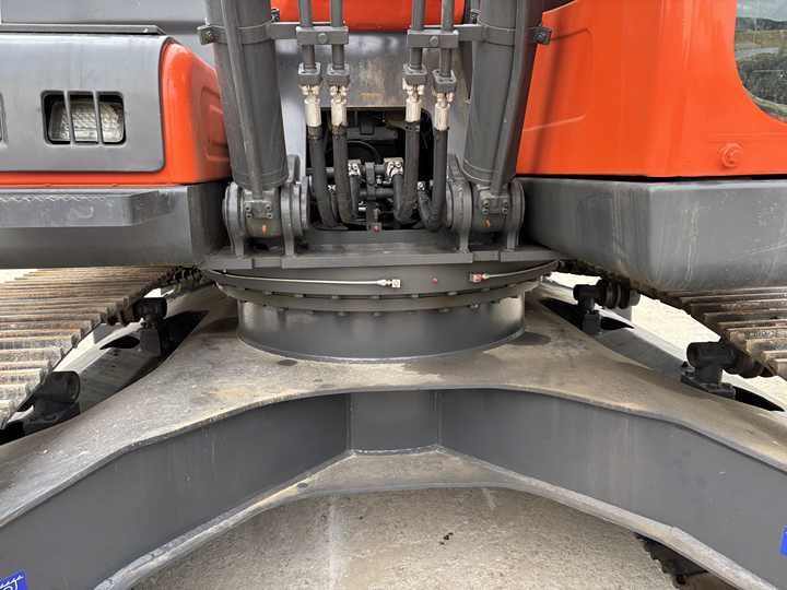 Used Machinery Equipment Dx225lca Used Excavators in Stock for Sale - Crawler excavator: picture 2 Used Machinery Equipment Dx225lca Used Excavators in Stock for Sale - Crawler excavator: picture 2