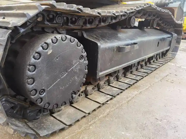 Used 30 ton good quality Komatsu PC300-7 original Japan excavator in cheap price for sale - Crawler excavator: picture 2 Used 30 ton good quality Komatsu PC300-7 original Japan excavator in cheap price for sale - Crawler excavator: picture 2