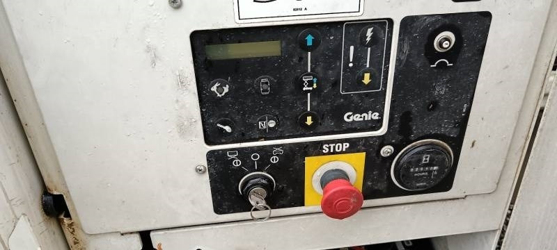 Genie GS4390 - 15,11m, diesel, 4x4  on lease Genie GS4390 - 15,11m, diesel, 4x4: picture 15