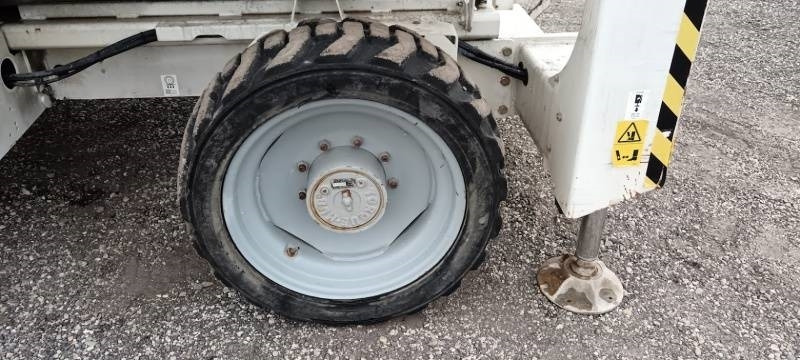 Genie GS4390 - 15,11m, diesel, 4x4  on lease Genie GS4390 - 15,11m, diesel, 4x4: picture 13