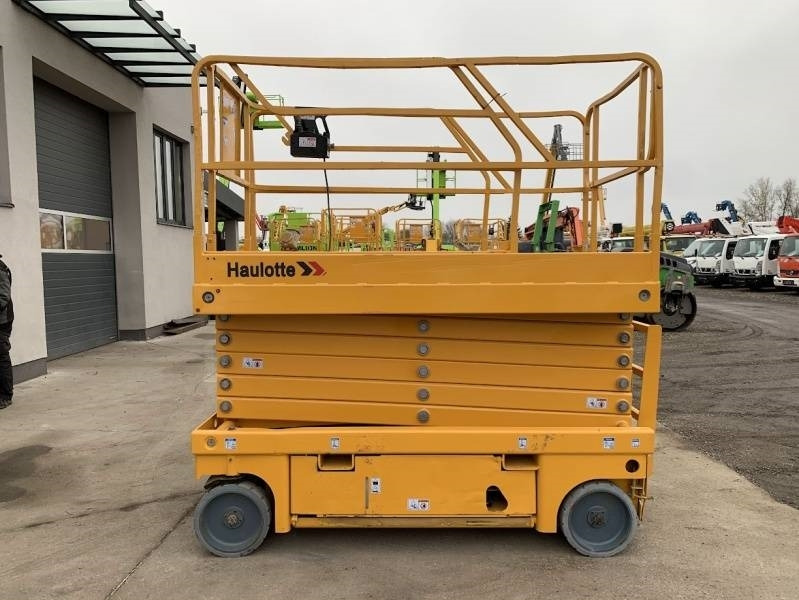 Haulotte Compact 14 - 14 m, electric - Scissor lift: picture 5 Haulotte Compact 14 - 14 m, electric - Scissor lift: picture 5