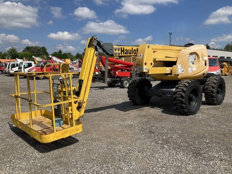 Haulotte HA16PX - 16m, 4x4x4, diesel - Articulated boom: picture 2 Haulotte HA16PX - 16m, 4x4x4, diesel - Articulated boom: picture 2