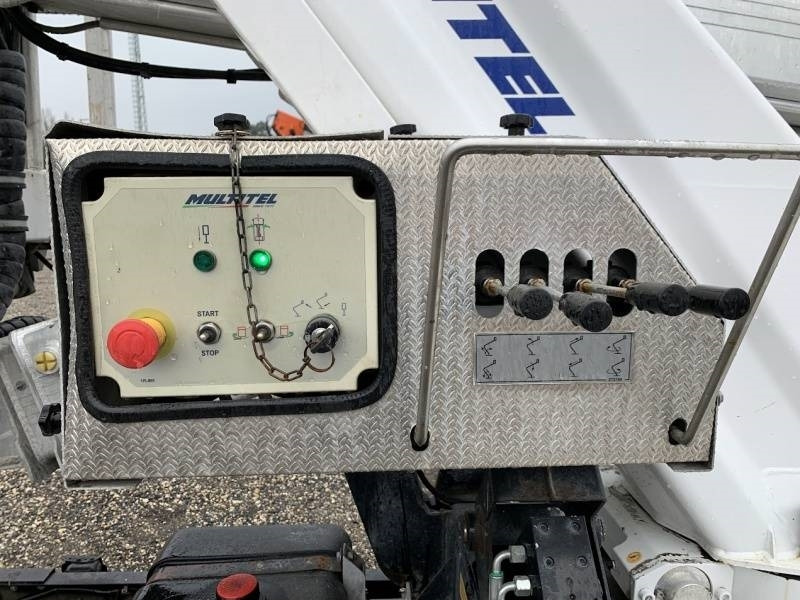 Nissan Cabstar Multitel HX195 - 19,5m  on lease Nissan Cabstar Multitel HX195 - 19,5m: picture 12