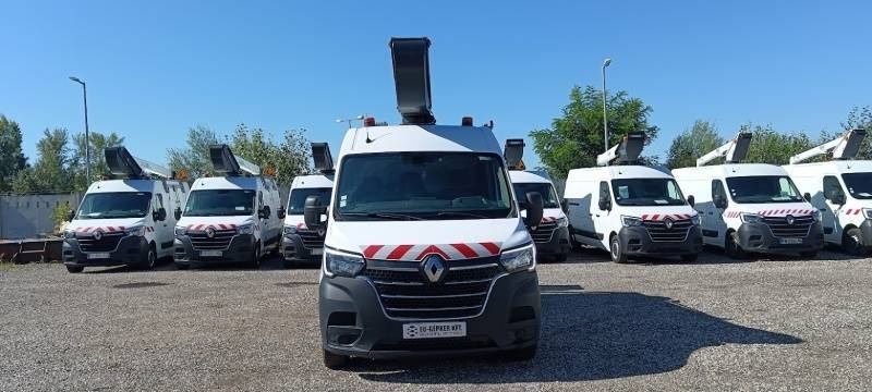 Renault Master Klubb KL32 - 12,5 m, 120 kg  - Truck mounted aerial platform: picture 3 Renault Master Klubb KL32 - 12,5 m, 120 kg  - Truck mounted aerial platform: picture 3