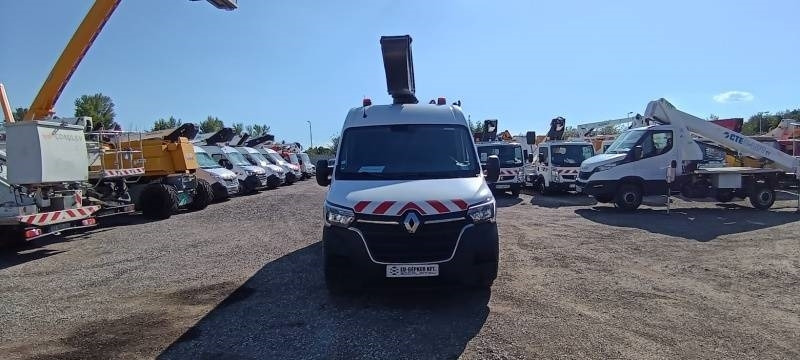 Renault Master Klubb KL32 - 12,5 m, 120 kg  - Truck mounted aerial platform: picture 3 Renault Master Klubb KL32 - 12,5 m, 120 kg  - Truck mounted aerial platform: picture 3