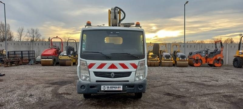 Renault Maxity Multitel MT202DS - 20m - 200 kg - Truck mounted aerial platform: picture 3 Renault Maxity Multitel MT202DS - 20m - 200 kg - Truck mounted aerial platform: picture 3
