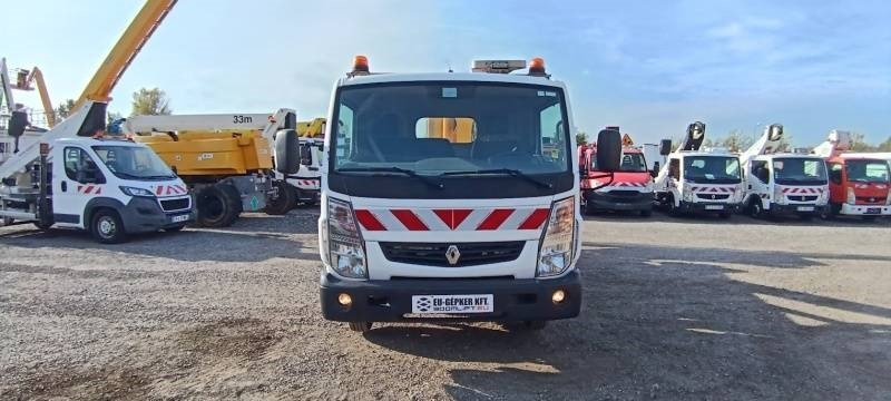 Renault Maxity Multitel MX170 - 17 m  - Truck mounted aerial platform: picture 3 Renault Maxity Multitel MX170 - 17 m  - Truck mounted aerial platform: picture 3