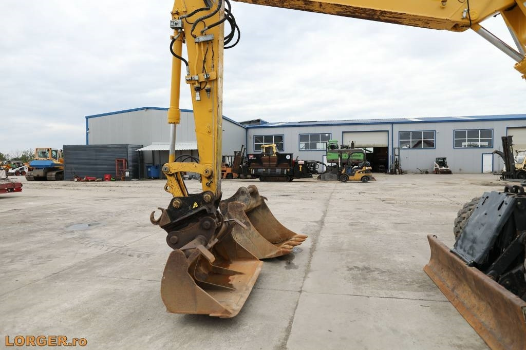 Wheel excavator Komatsu PW 148-10: picture 8