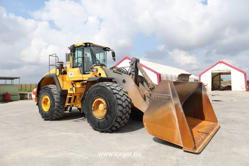 Volvo L 220 H - Wheel loader: picture 1 Volvo L 220 H - Wheel loader: picture 1