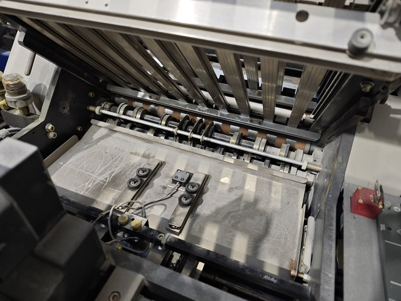 Horizon AFC-504 AKT | 2000 - Folding machine: picture 2 Horizon AFC-504 AKT | 2000 - Folding machine: picture 2