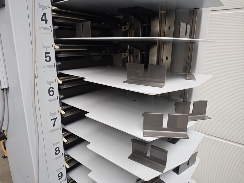 Horizon VAC-100 c | collator | 10 stations | 2008 | 33.2 mio - Printing machinery: picture 2 Horizon VAC-100 c | collator | 10 stations | 2008 | 33.2 mio - Printing machinery: picture 2