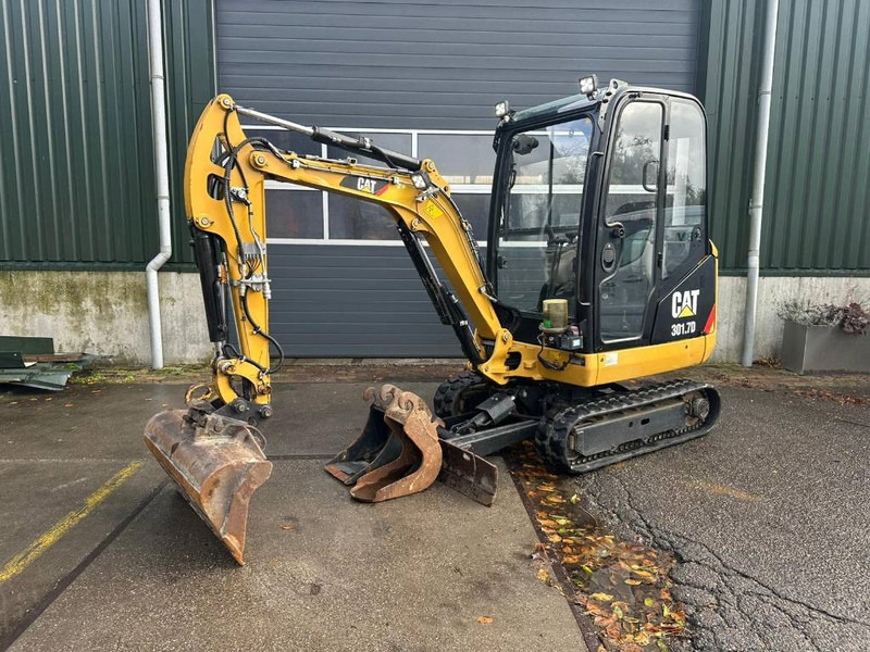 Cat 301.7 D - Automatic greasing! - Mini excavator: picture 3 Cat 301.7 D - Automatic greasing! - Mini excavator: picture 3