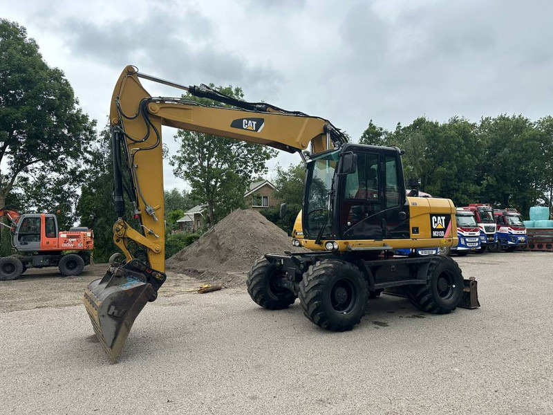 Cat M 313 D - Wheel excavator: picture 2 Cat M 313 D - Wheel excavator: picture 2