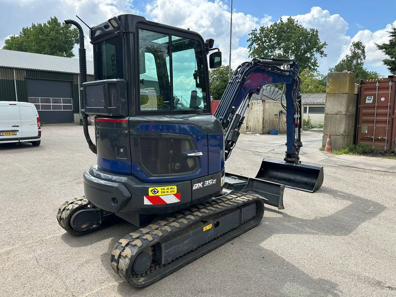 Mini excavator Doosan DX 35 Z: picture 6