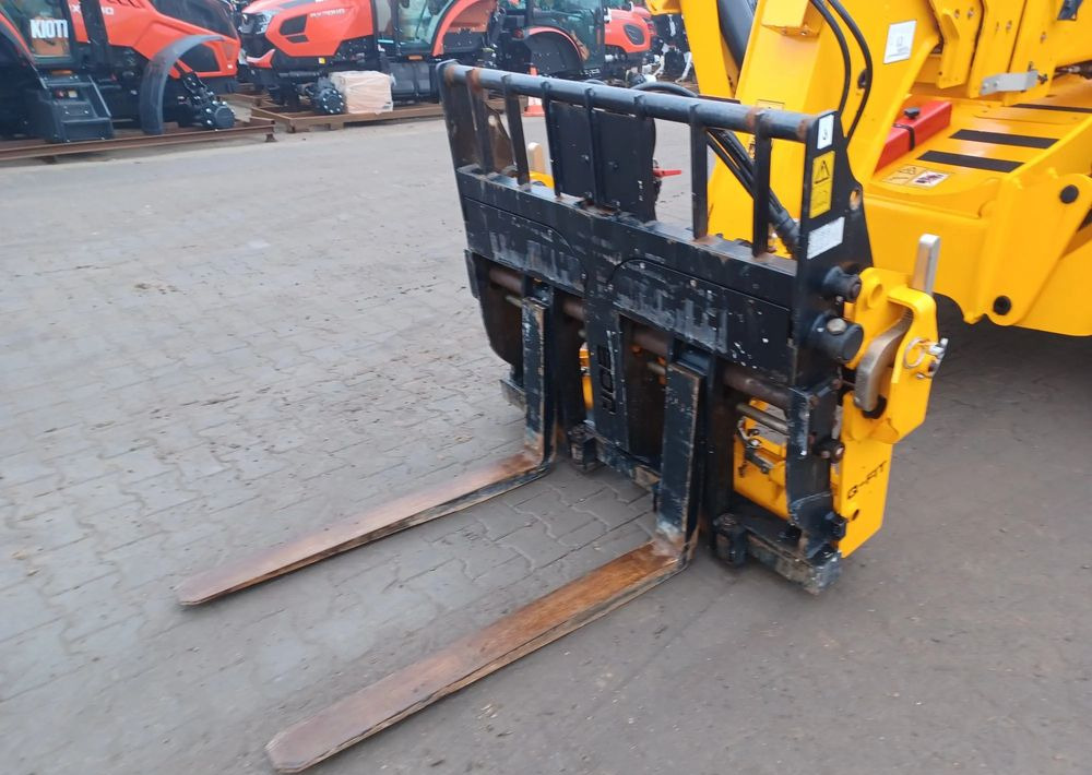 Telescopic handler JCB 540-180: picture 10