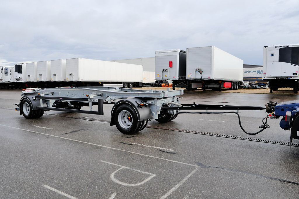 Web-Trailer ARA 18/ DIN 30722 / 5000 - 7000 mm/19,5 VERZINKT - Roll-off/ Skip trailer: picture 2 Web-Trailer ARA 18/ DIN 30722 / 5000 - 7000 mm/19,5 VERZINKT - Roll-off/ Skip trailer: picture 2