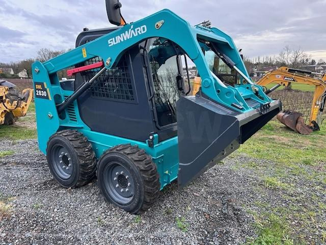 SUNWARD SWL2830 SUNWARD /BOBCAT - Skid steer loader: picture 2 SUNWARD SWL2830 SUNWARD /BOBCAT - Skid steer loader: picture 2