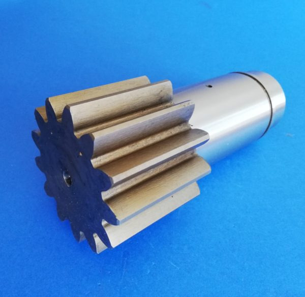 010150A Wałek silnika obrotu Bobcat 425 - Swing motor for Construction machinery: picture 1 010150A Wałek silnika obrotu Bobcat 425 - Swing motor for Construction machinery: picture 1