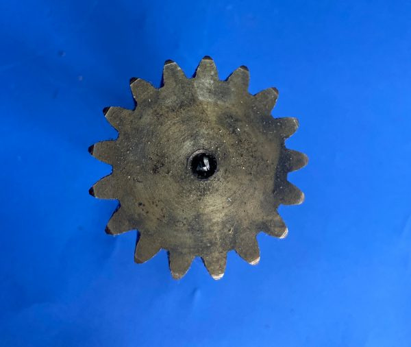 Wałek obrotu 010670A Komatsu PC16 - Swing motor for Construction machinery: picture 3 Wałek obrotu 010670A Komatsu PC16 - Swing motor for Construction machinery: picture 3