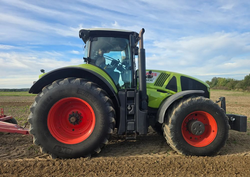 Claas Axion 940 Cmatic - Farm tractor: picture 3 Claas Axion 940 Cmatic - Farm tractor: picture 3