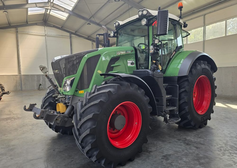 Fendt 828 - Farm tractor: picture 1 Fendt 828 - Farm tractor: picture 1