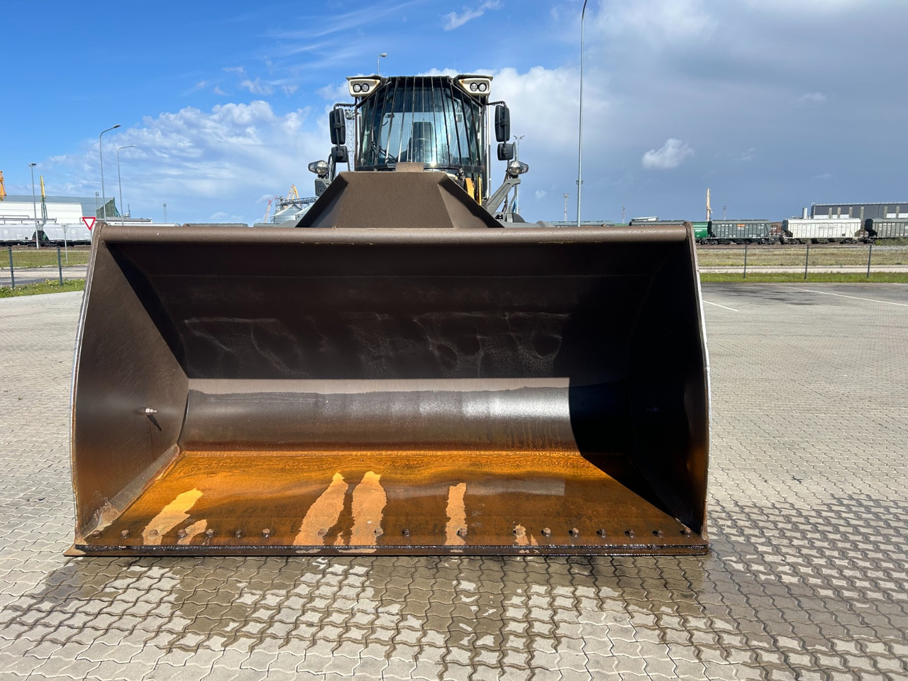 LIEBHERR L576 - Wheel loader: picture 4 LIEBHERR L576 - Wheel loader: picture 4