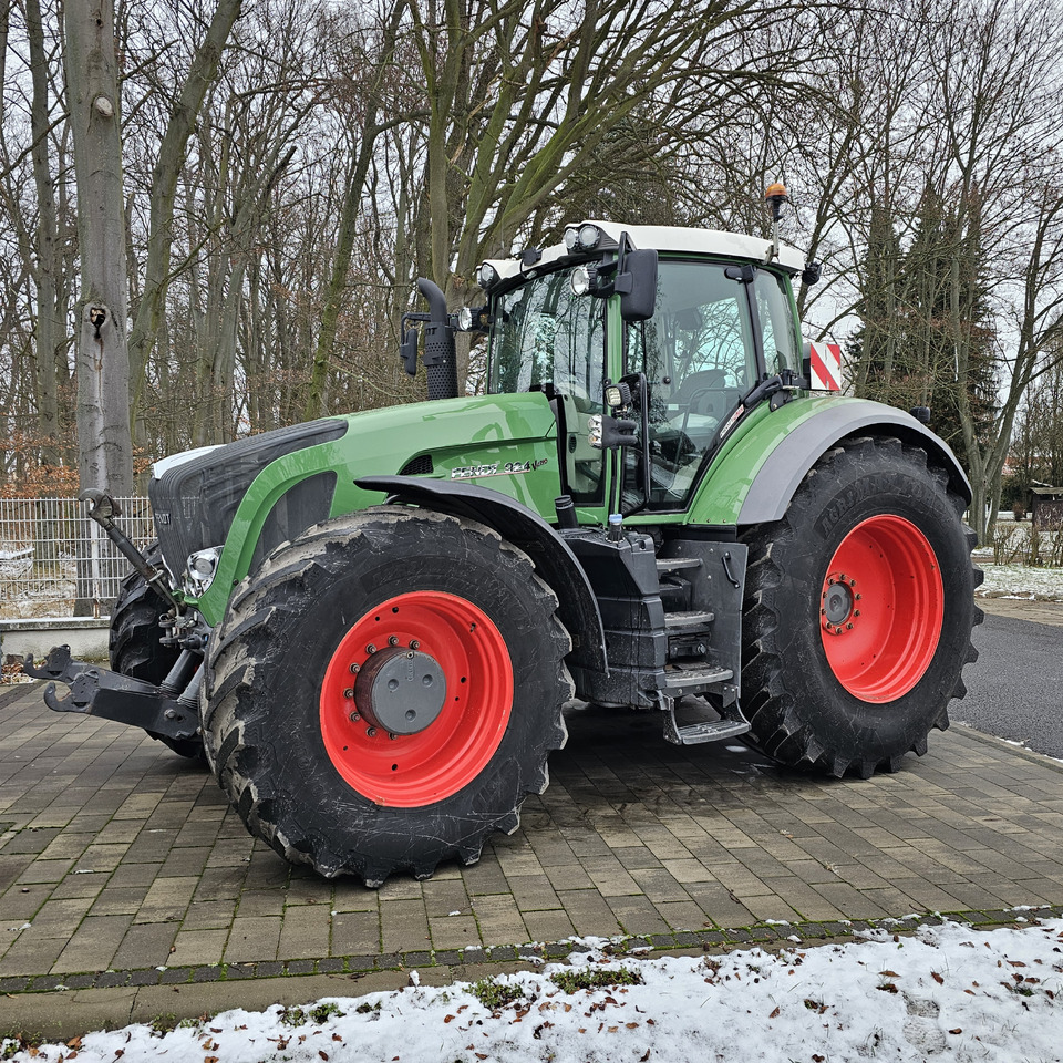 Fendt 924 SCR Profi Plus - Farm tractor: picture 4 Fendt 924 SCR Profi Plus - Farm tractor: picture 4