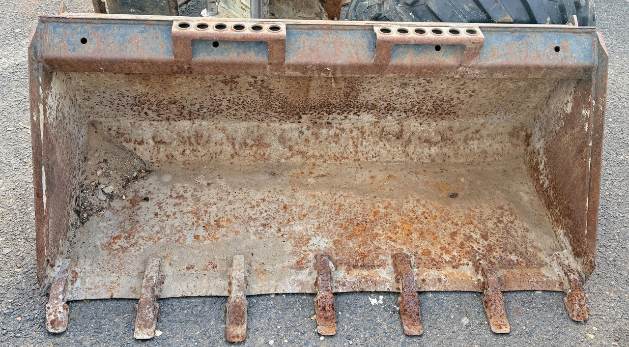 Bulldozer Bobcat 553: picture 14