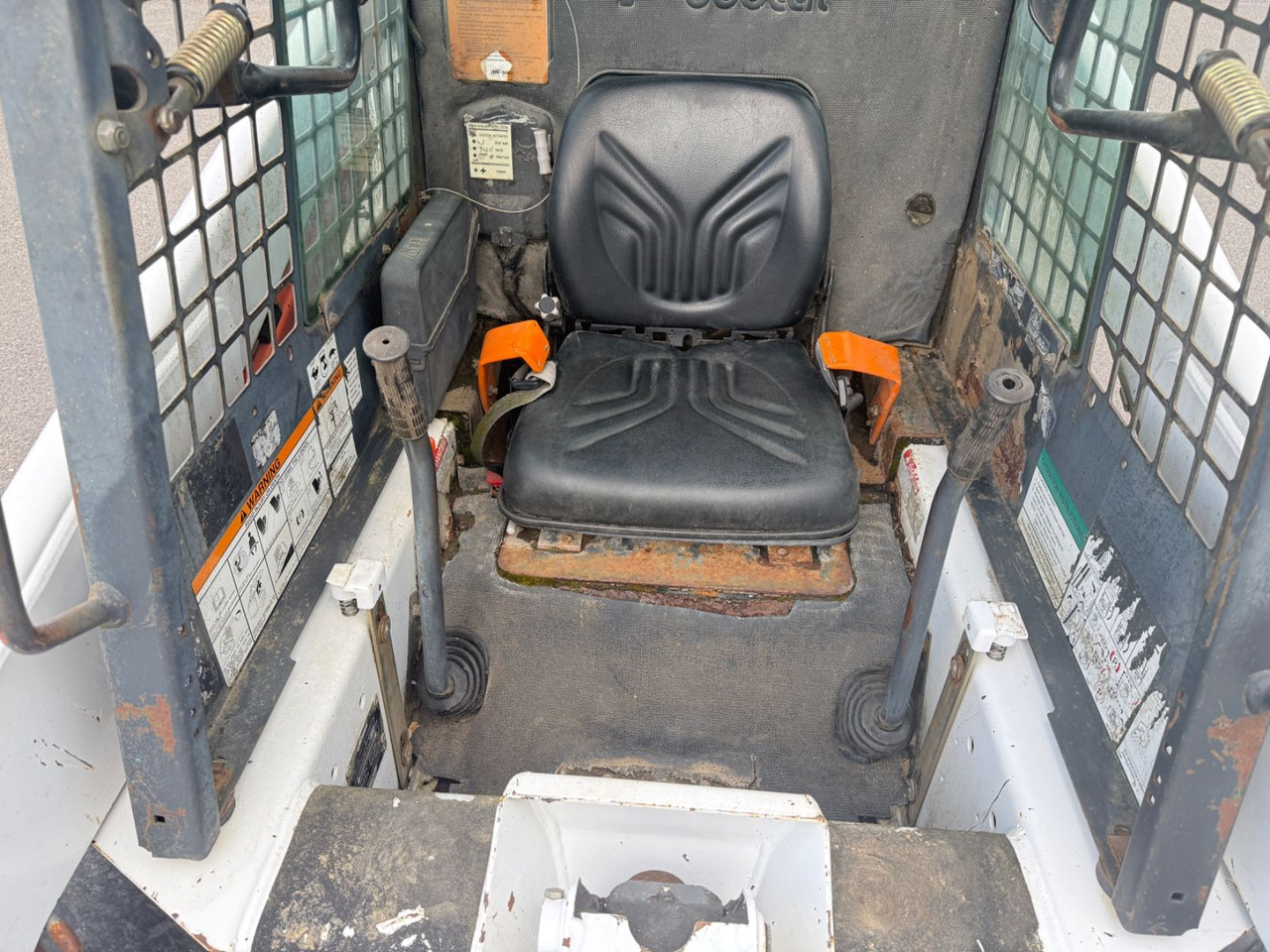 Bulldozer Bobcat 553: picture 11