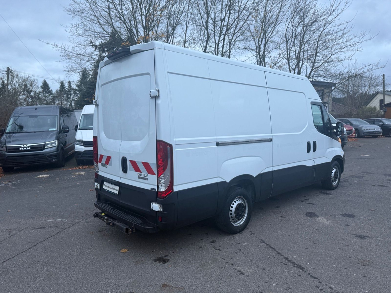 Iveco Daily Kasten HKa 35 S 16 AUTOMATIK - Panel van: picture 3 Iveco Daily Kasten HKa 35 S 16 AUTOMATIK - Panel van: picture 3