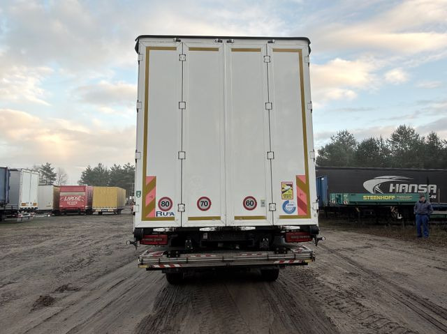 MAN TGX 26.460 FG 6x2 Motorschaden - Curtainsider truck: picture 4 MAN TGX 26.460 FG 6x2 Motorschaden - Curtainsider truck: picture 4