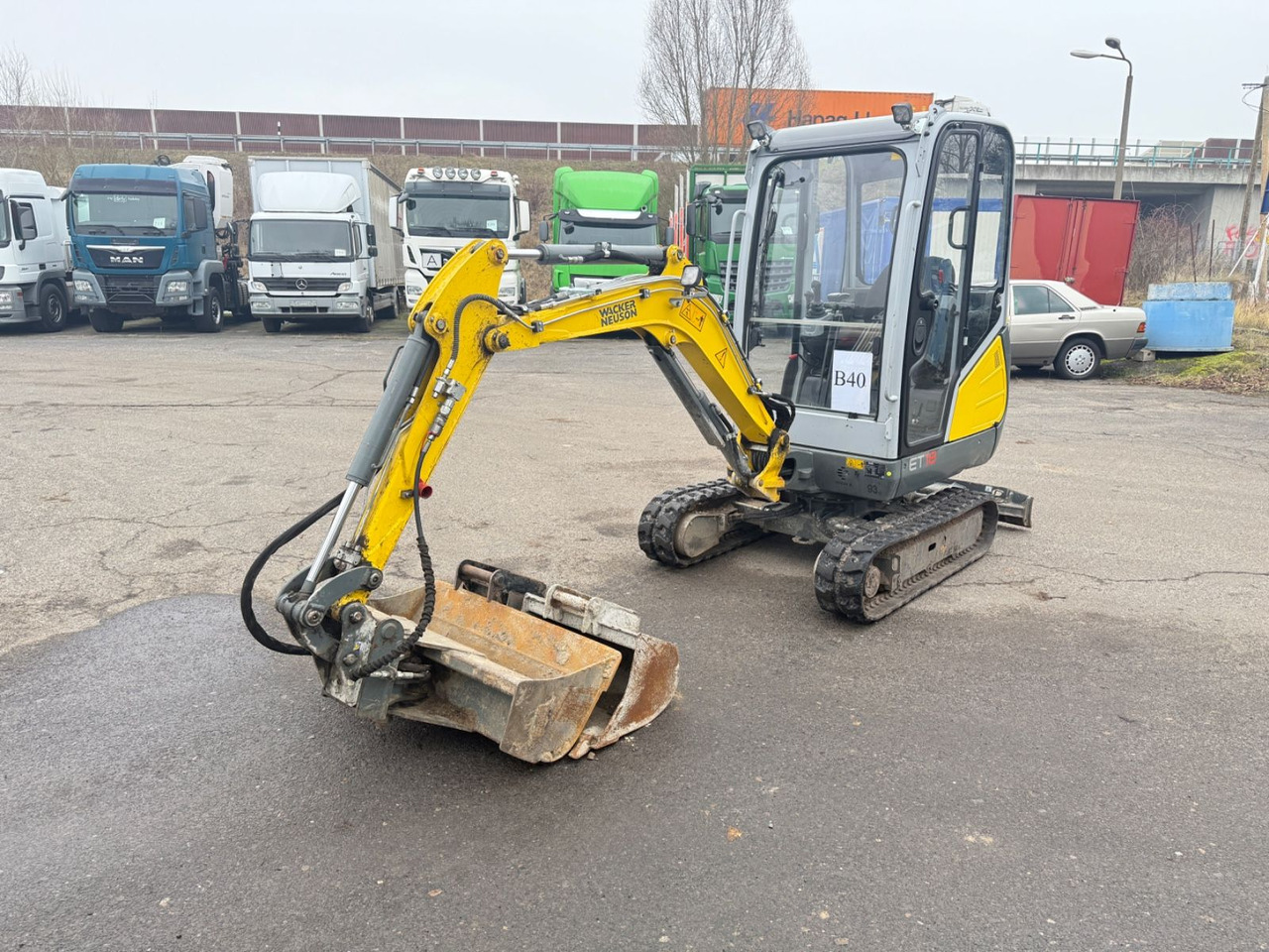 Neuson ET 18 2 Grabenlöffel 1 Grabenräumsc. Knikmatik - Mini excavator: picture 3 Neuson ET 18 2 Grabenlöffel 1 Grabenräumsc. Knikmatik - Mini excavator: picture 3