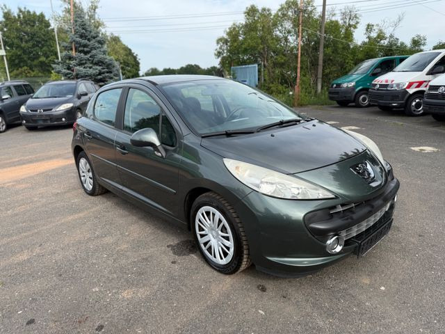 Peugeot 207 Sport Automatik - Sedan: picture 2 Peugeot 207 Sport Automatik - Sedan: picture 2