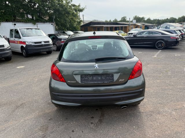 Peugeot 207 Sport Automatik - Sedan: picture 5 Peugeot 207 Sport Automatik - Sedan: picture 5