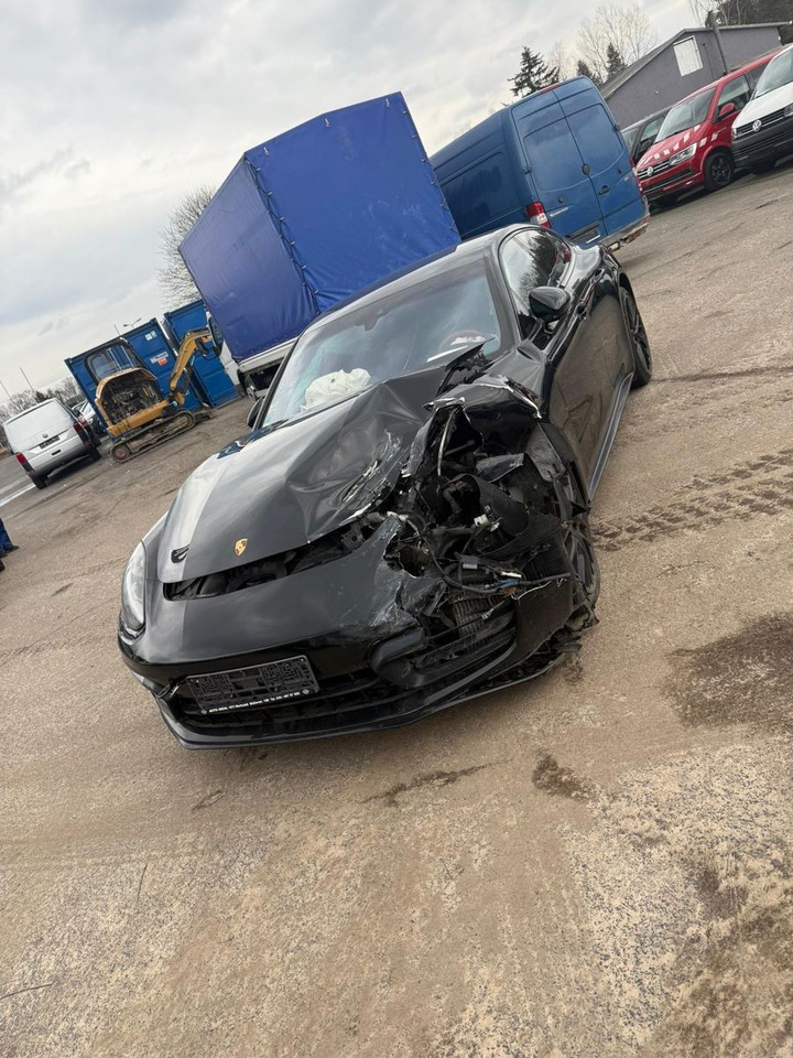 Car Porsche Panamera 4 S Diesel UNFALL!!: picture 8