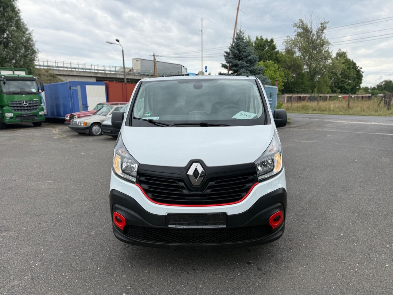 Renault Trafic Kasten . nur Export only Export !! - Small van: picture 1 Renault Trafic Kasten . nur Export only Export !! - Small van: picture 1