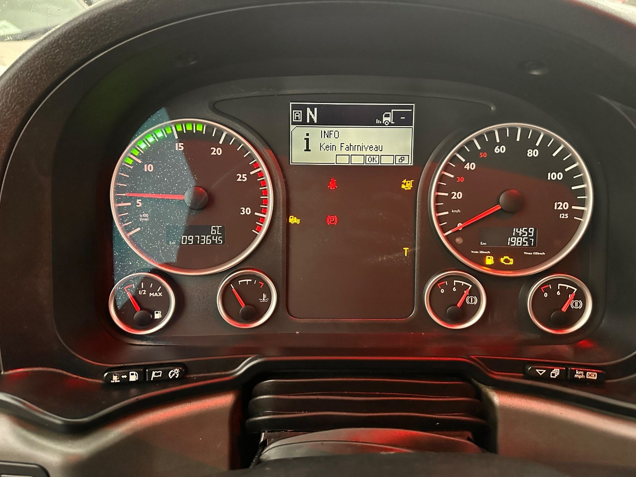 Tractor unit MAN TGX 18.510: picture 12 Tractor unit MAN TGX 18.510: picture 12