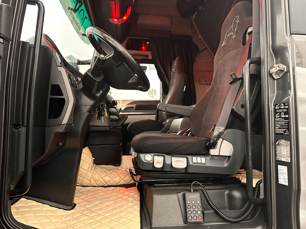 Tractor unit MAN TGX 18.510: picture 9 Tractor unit MAN TGX 18.510: picture 9