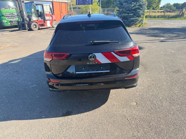 Volkswagen Golf VIII Variant R-Line Wasserschaden - Station wagon: picture 4 Volkswagen Golf VIII Variant R-Line Wasserschaden - Station wagon: picture 4