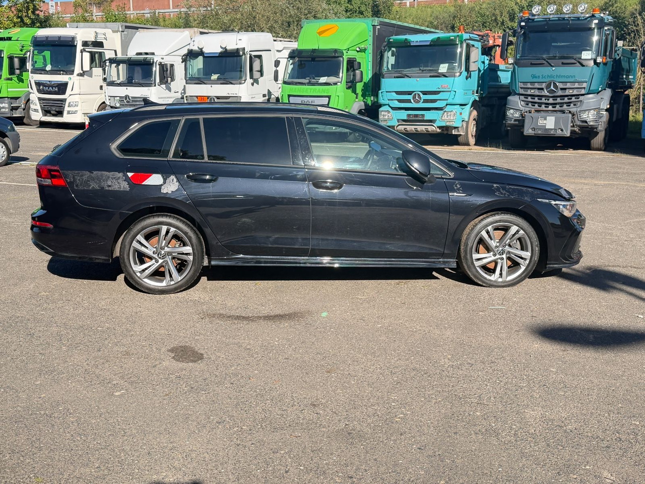 Volkswagen Golf VIII Variant R-Line Wasserschaden - Station wagon: picture 5 Volkswagen Golf VIII Variant R-Line Wasserschaden - Station wagon: picture 5