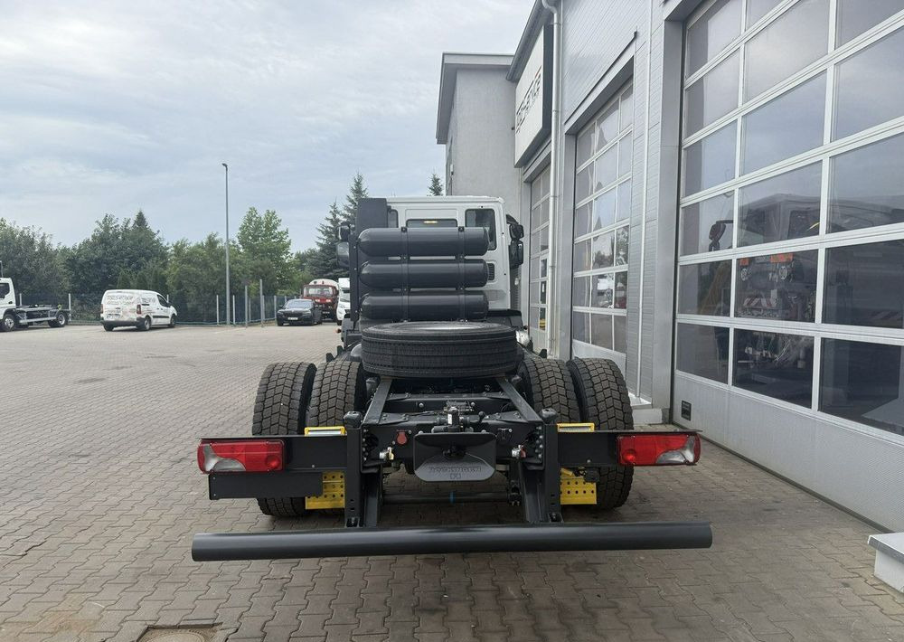 Iveco EuroCargo CNG - Container transporter/ Swap body truck: picture 4 Iveco EuroCargo CNG - Container transporter/ Swap body truck: picture 4