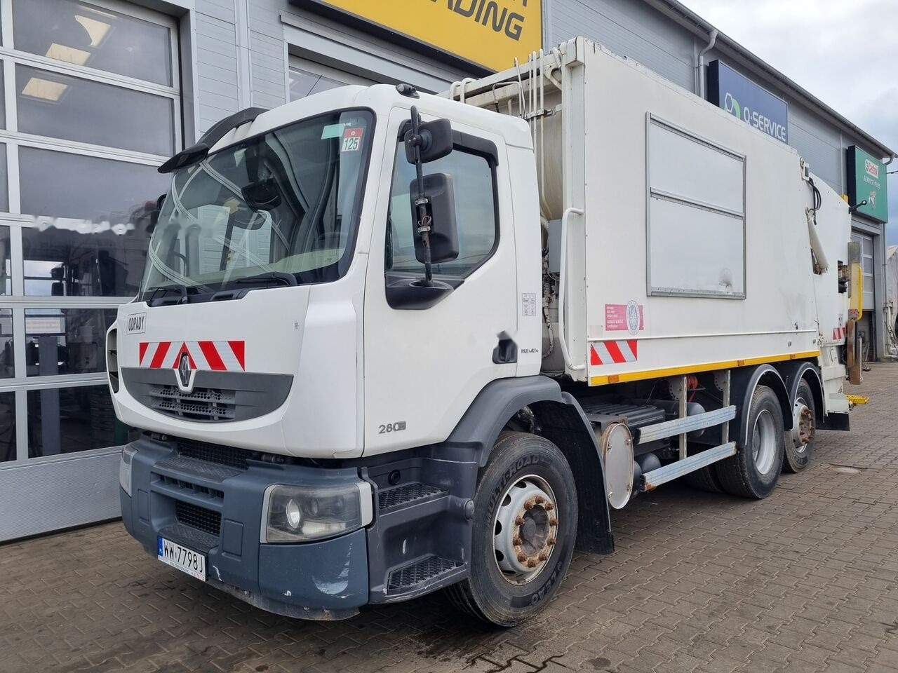 Renault Premium - Garbage truck: picture 1 Renault Premium - Garbage truck: picture 1