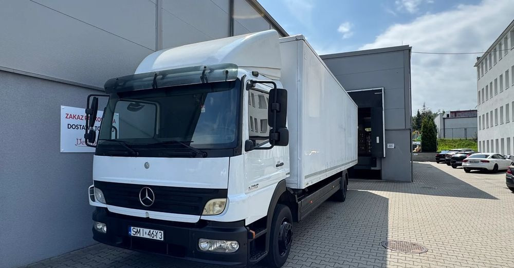 Mercedes-Benz atego - Refrigerator truck: picture 1 Mercedes-Benz atego - Refrigerator truck: picture 1