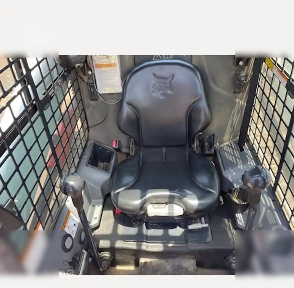 BOBCAT S590 - Skid steer loader: picture 5 BOBCAT S590 - Skid steer loader: picture 5