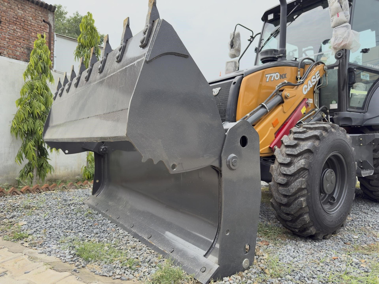 CASE 770NX MAGNUM - Backhoe loader: picture 4 CASE 770NX MAGNUM - Backhoe loader: picture 4