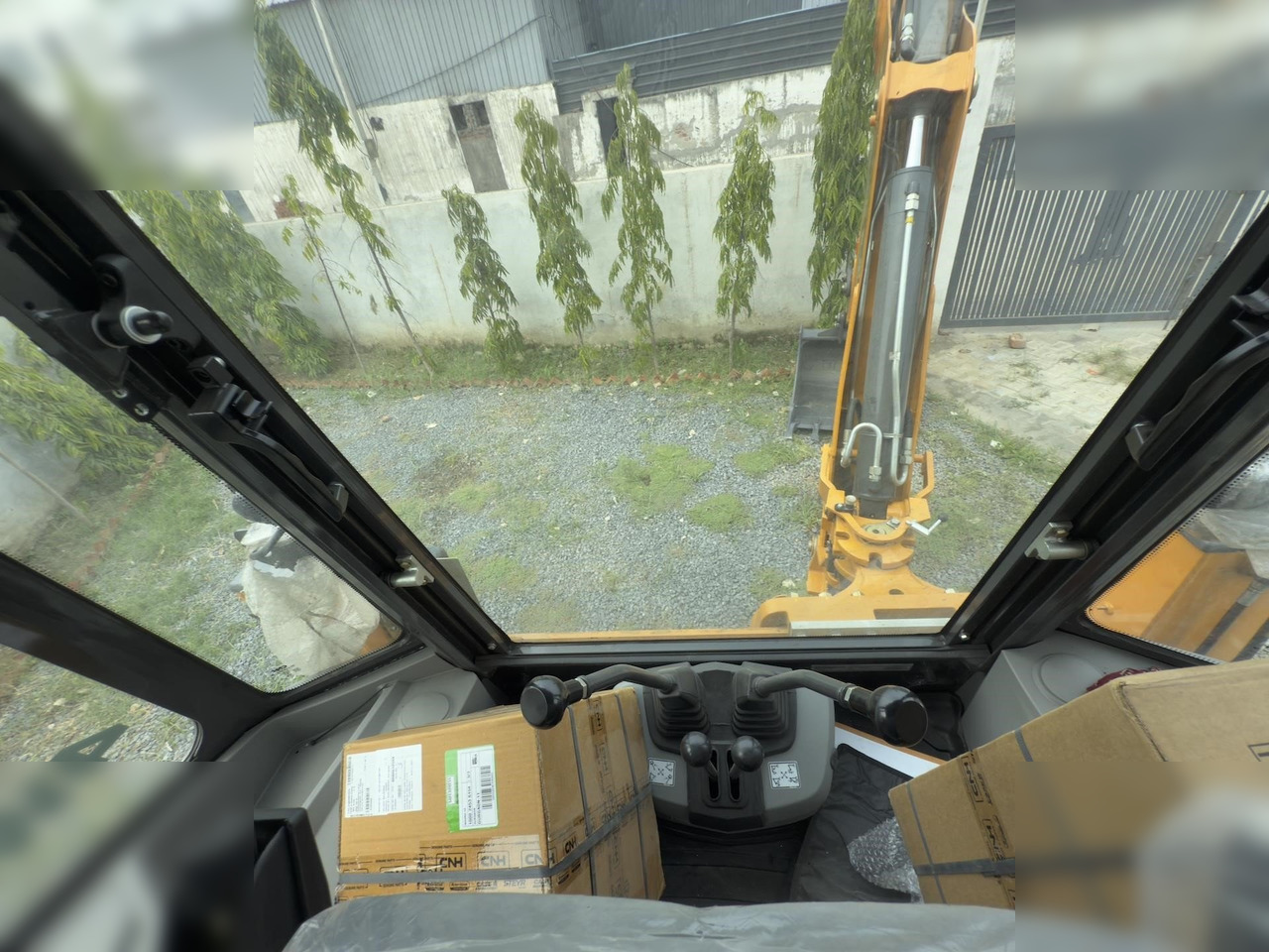 New Backhoe loader CASE 770NX MAGNUM: picture 19