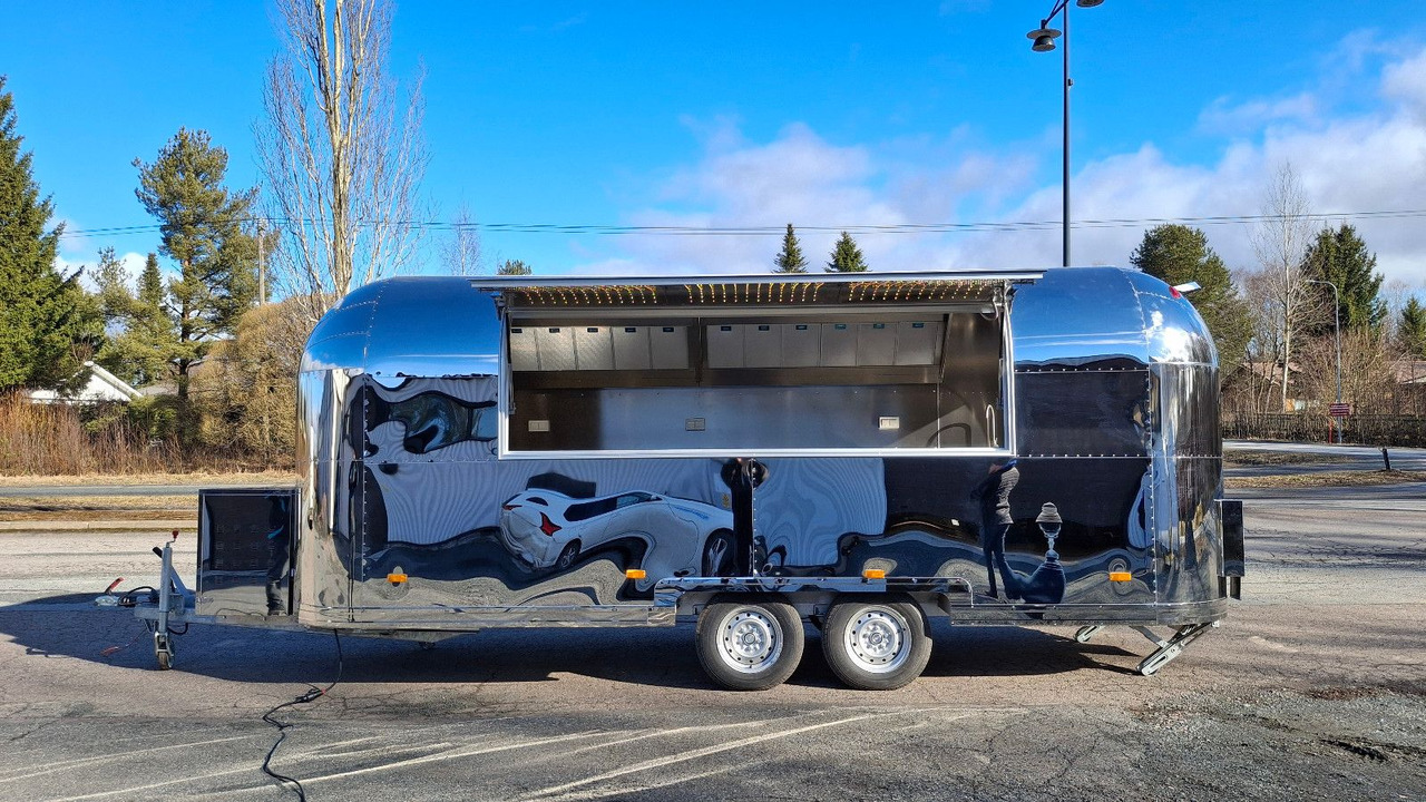 Esselmann Delistar American 6000 ähn. Airstream - Vending trailer: picture 1 Esselmann Delistar American 6000 ähn. Airstream - Vending trailer: picture 1