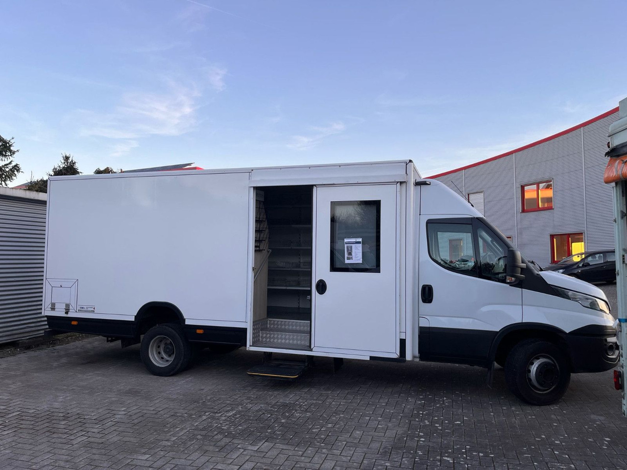 Iveco Daily SB Mobil - Vending truck: picture 1 Iveco Daily SB Mobil - Vending truck: picture 1