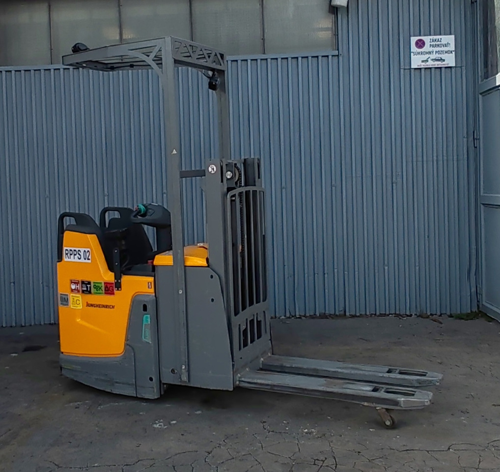 Jungheinrich ERD120 Li-Ion /2021y /1811mh - Stacker: picture 4 Jungheinrich ERD120 Li-Ion /2021y /1811mh - Stacker: picture 4