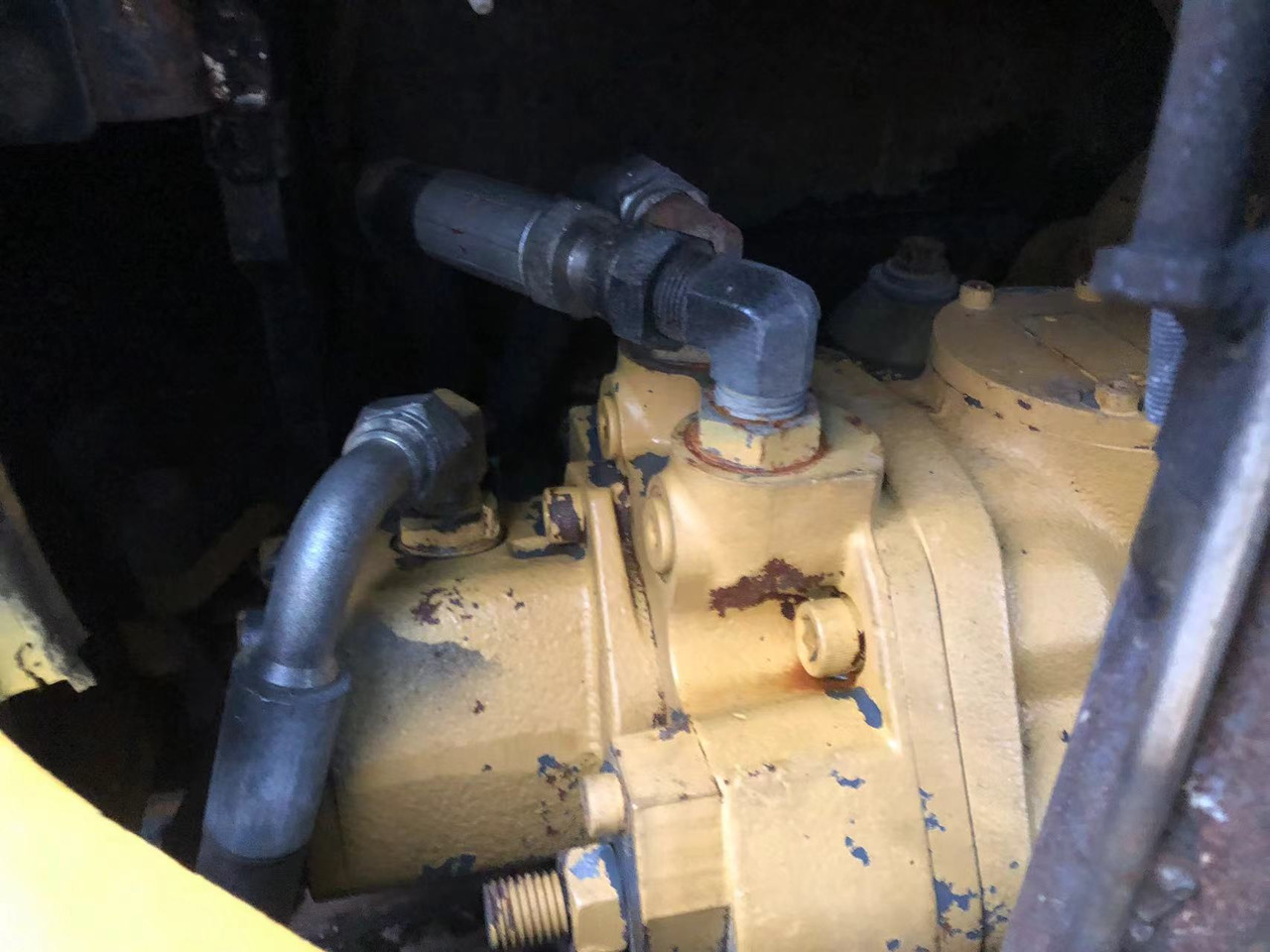 CAT 304C - Mini excavator: picture 3 CAT 304C - Mini excavator: picture 3